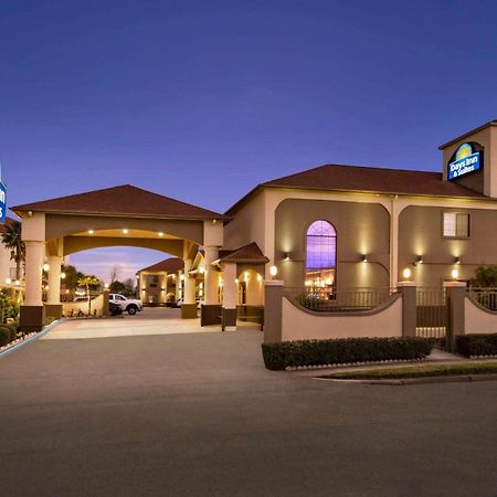 Days Inn & Suites By Wyndham Houston Hobby Airport Εξωτερικό φωτογραφία