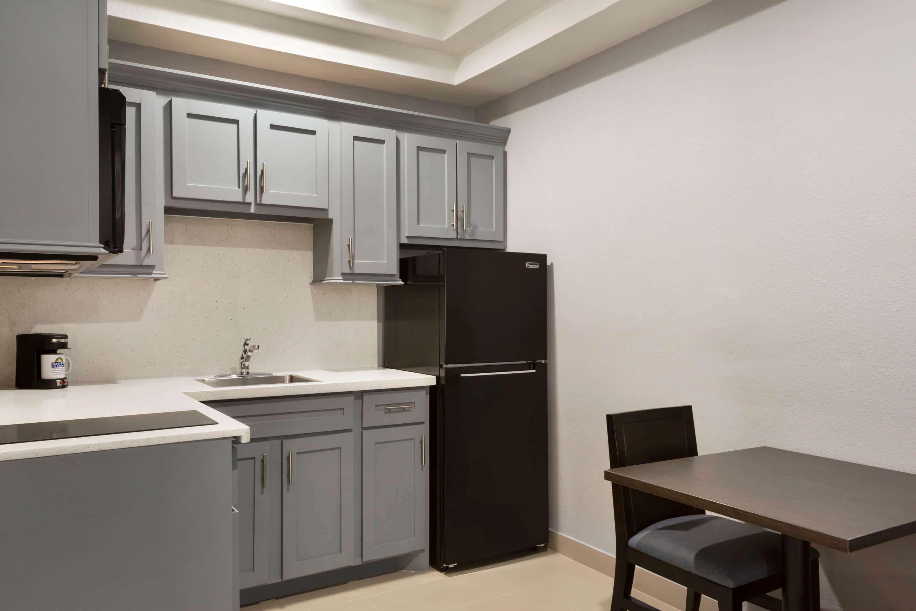Days Inn & Suites By Wyndham Houston Hobby Airport Εξωτερικό φωτογραφία
