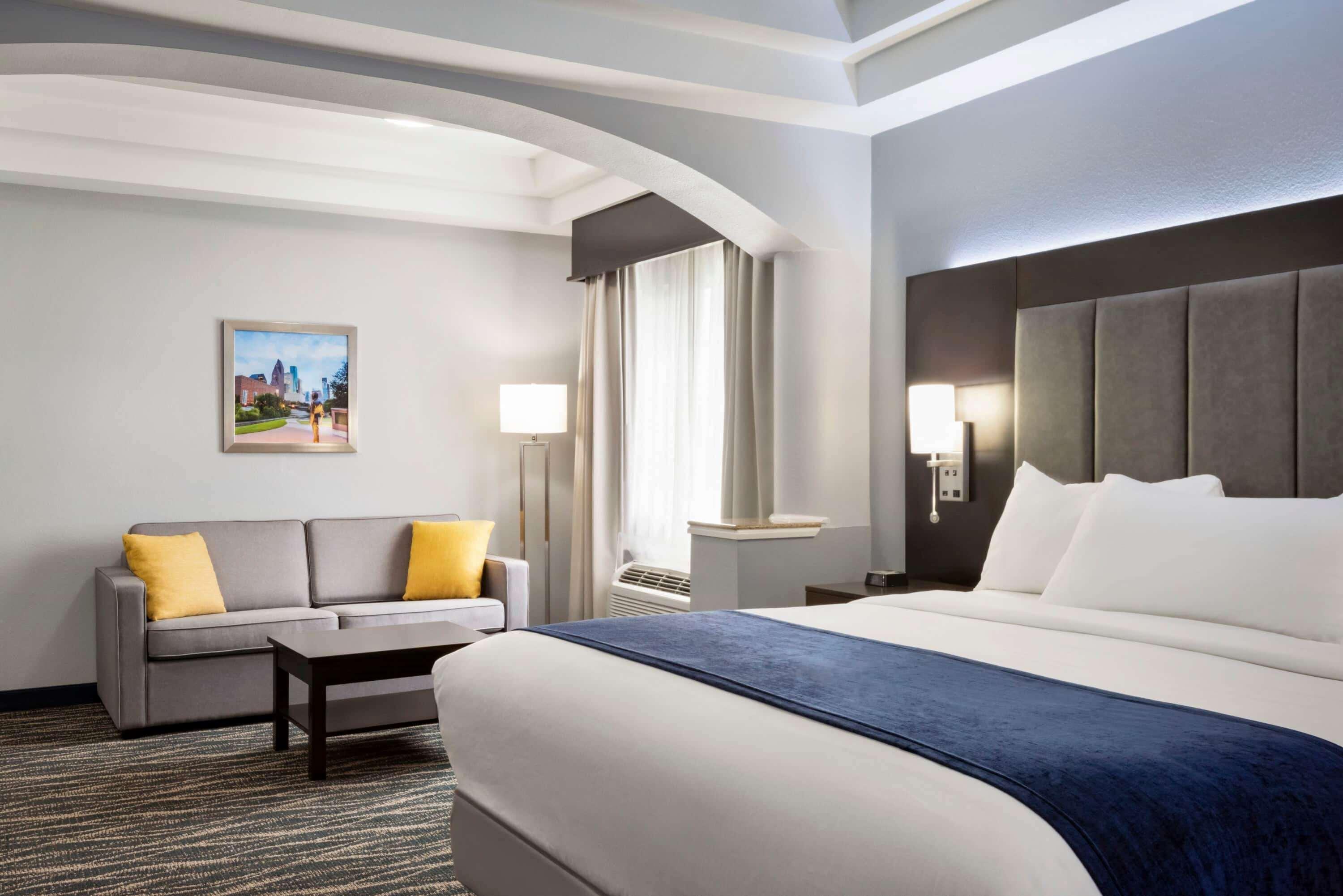Days Inn & Suites By Wyndham Houston Hobby Airport Εξωτερικό φωτογραφία